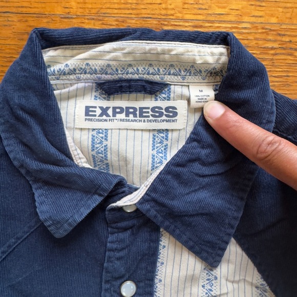 Vintage Express Mens Button Up Shirt Western Style Striped Corduroy Medium - Picture 2 of 7